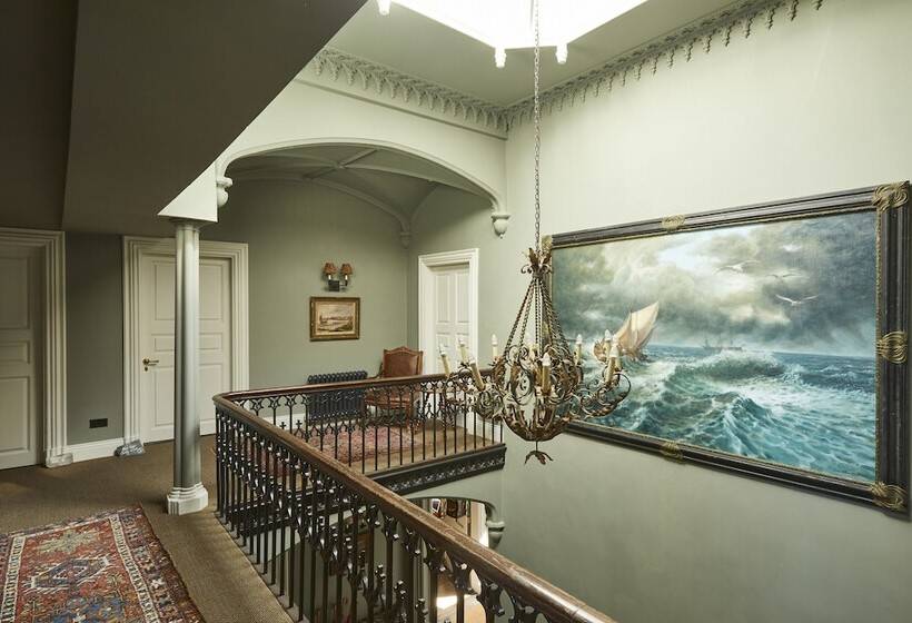 Hotel The Pig At Harlyn Bay   Cornwall