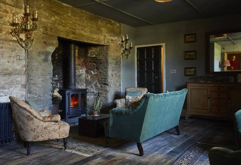 Hotel The Pig At Harlyn Bay   Cornwall