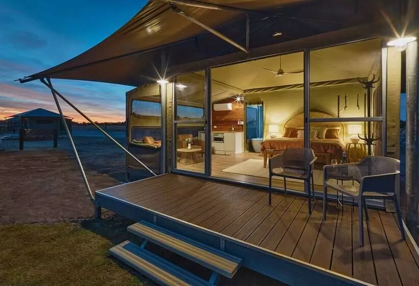 Hotelli Willow Wood Glamping Retreat