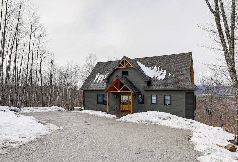 Mountain View Home In Stoneham W/ Hot Yoga Studio!