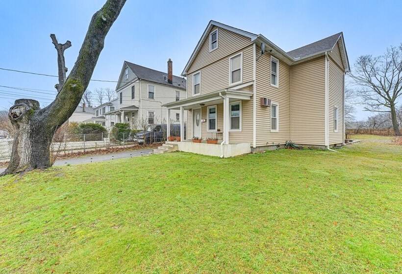 New York Escape Near Times Square & Central Park!