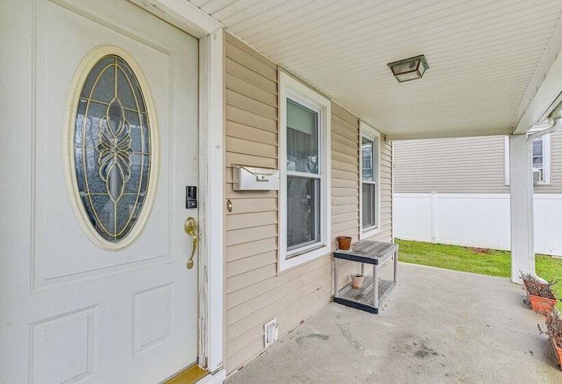 New York Escape Near Times Square & Central Park!