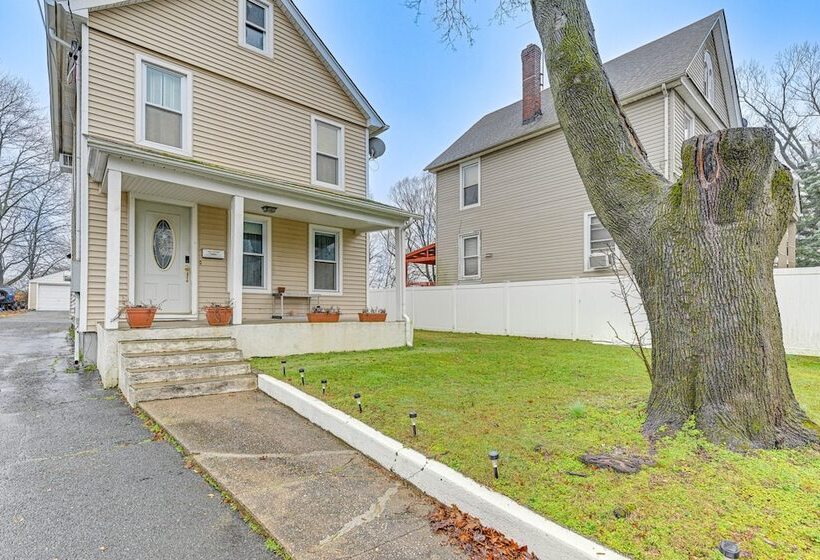 New York Escape Near Times Square & Central Park!