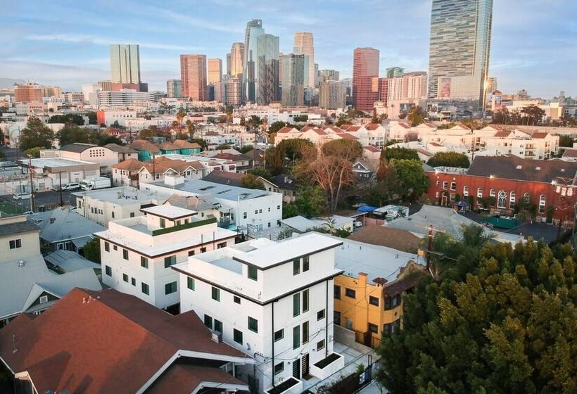 Periwinkle By Avantstay Walk To Staples, Rooftop