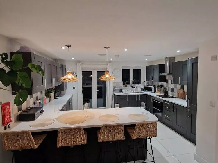 レジデンス Charming 3 Bed House In Newquay