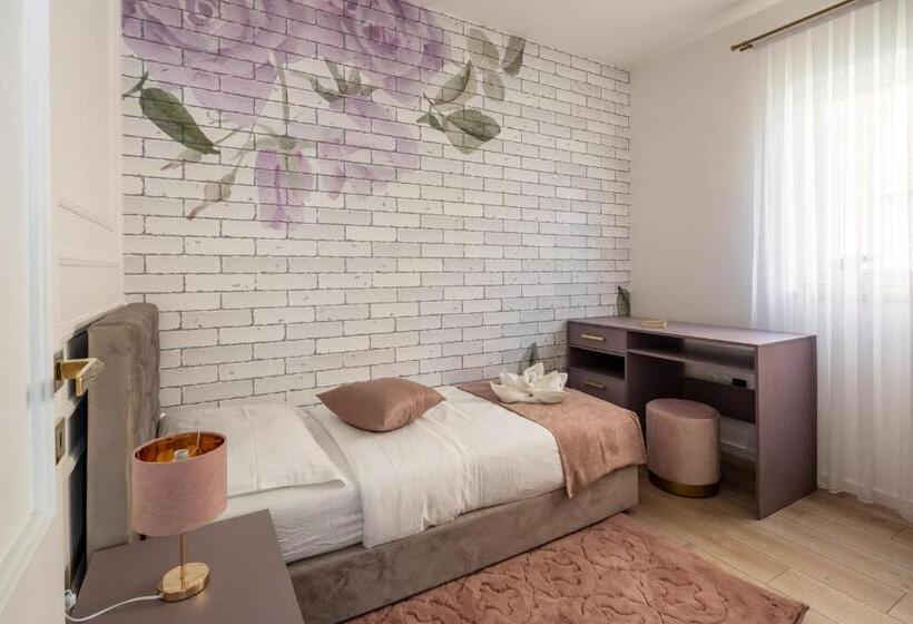 Vipo Seget Apartments