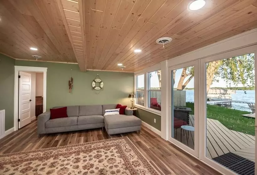 Water S Edge Retreat