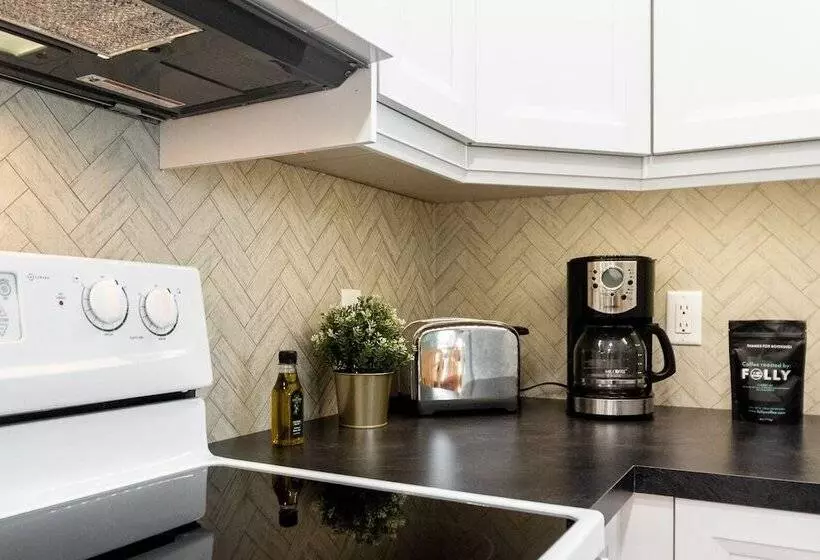 Water S Edge Retreat