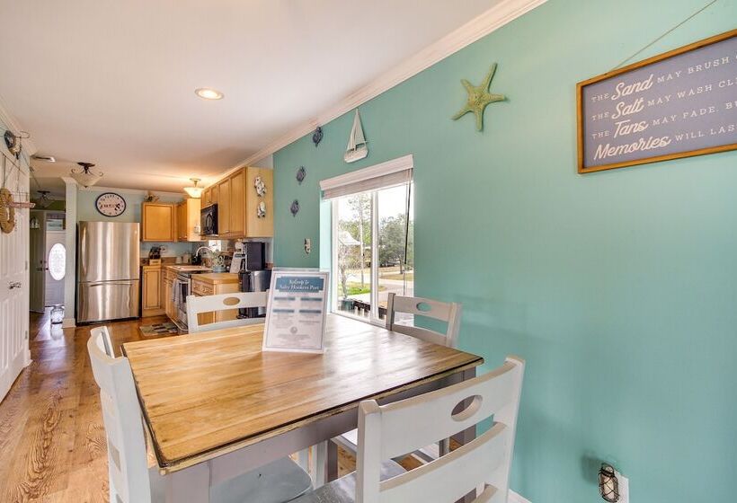 Waterfront Bay St Louis Home W/ Private Dock!