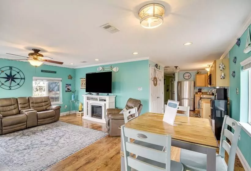 Waterfront Bay St Louis Home W/ Private Dock!