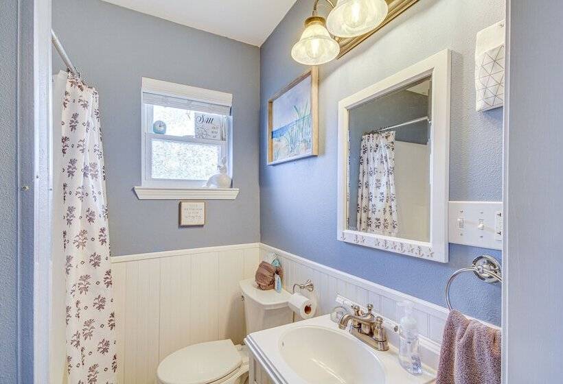 Waterfront Bay St Louis Home W/ Private Dock!