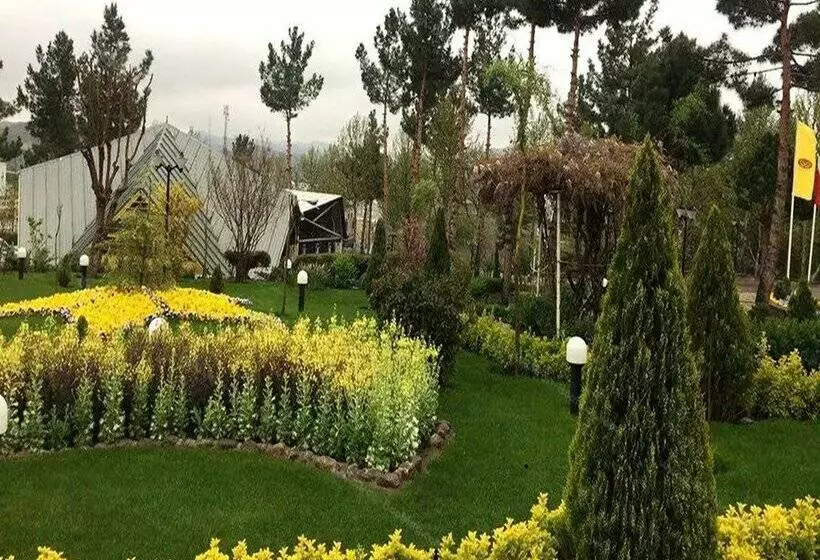هتل Park Hayat