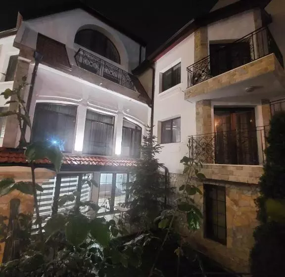Family Hotel Rai