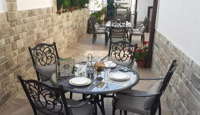 Family Hotel Rai