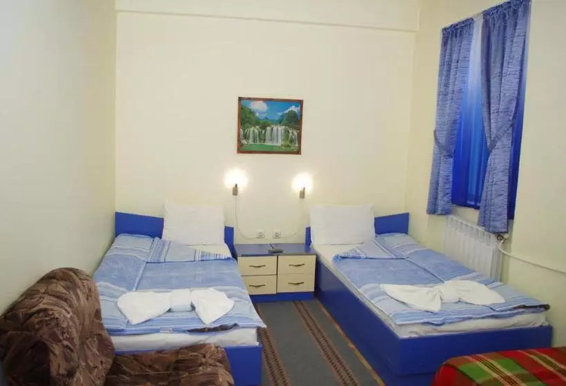 Hotel Edi