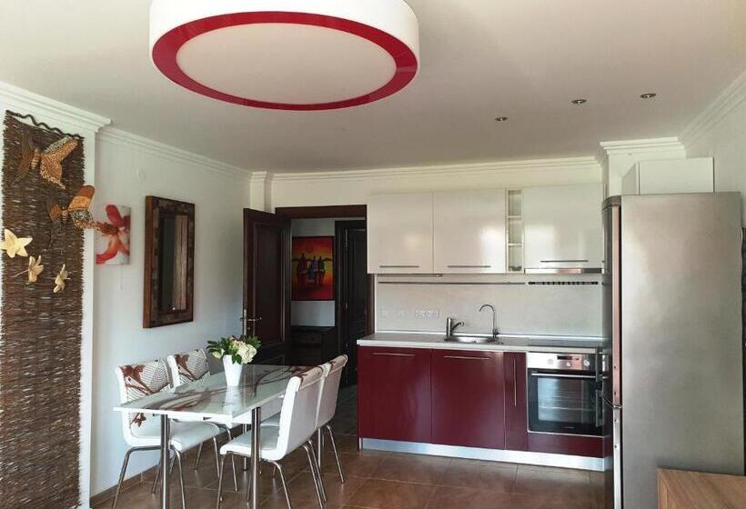 فندق Monastery Apart Complex