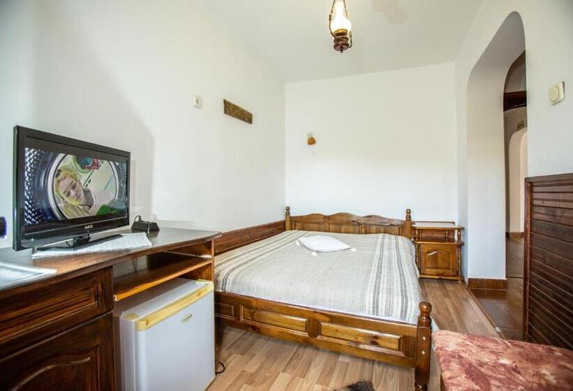 فندق Oazis Family