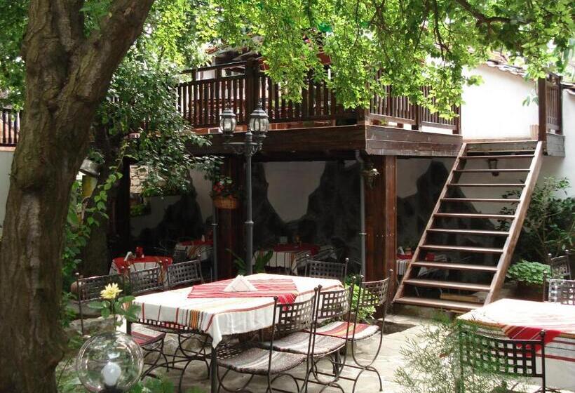 فندق Oazis Family