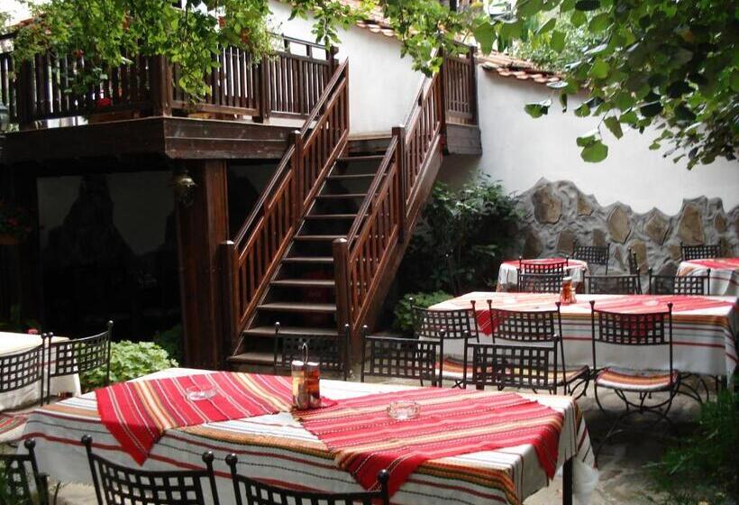 فندق Oazis Family