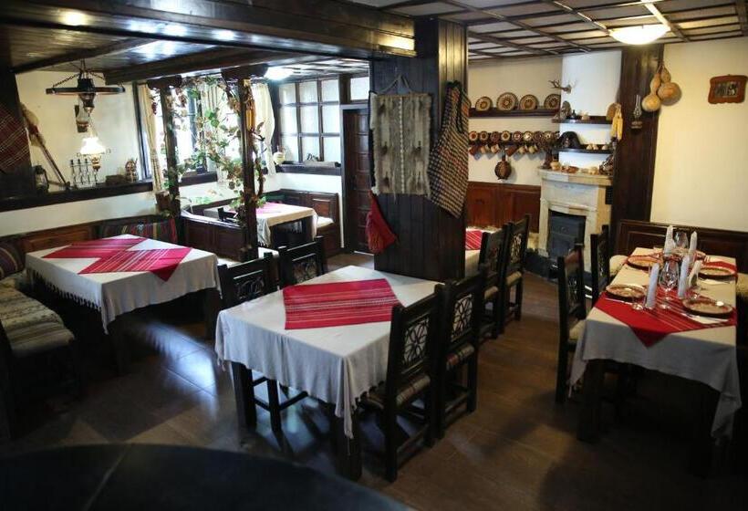 فندق Oazis Family