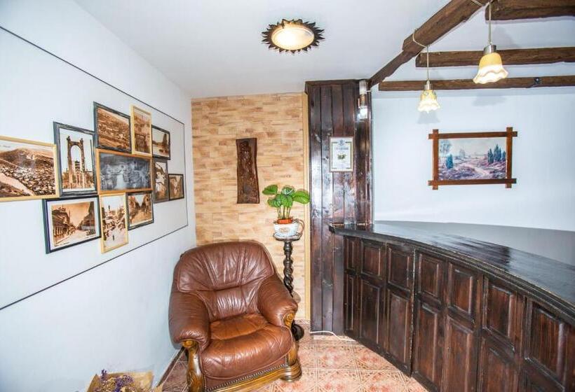 فندق Oazis Family