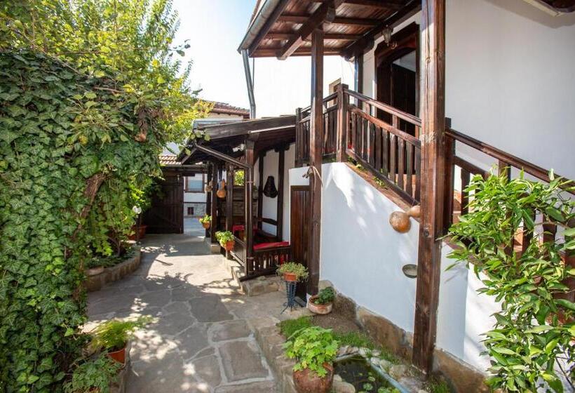 فندق Oazis Family