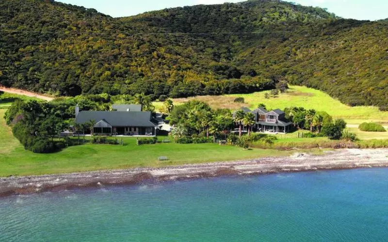 ホテル Pawhaoa Bay Villas