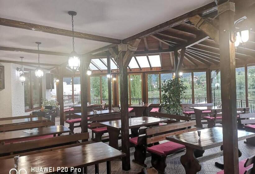 בית מלון כפרי Ribkata Family