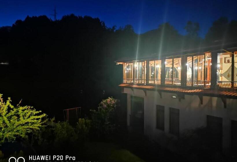 בית מלון כפרי Ribkata Family