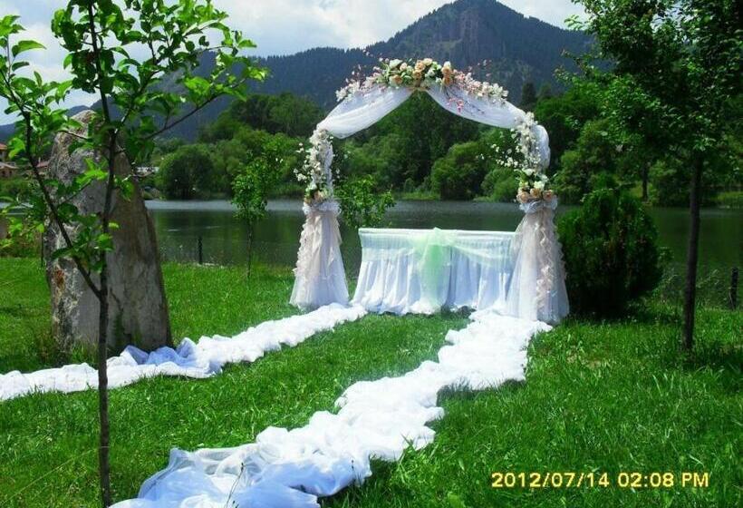 בית מלון כפרי Ribkata Family