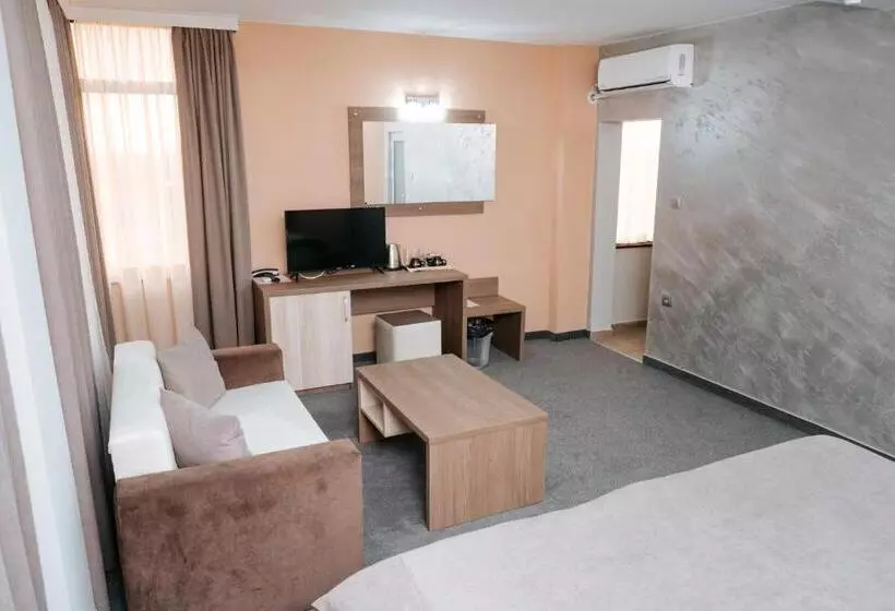 Hotelli Tundzha   Renovated!
