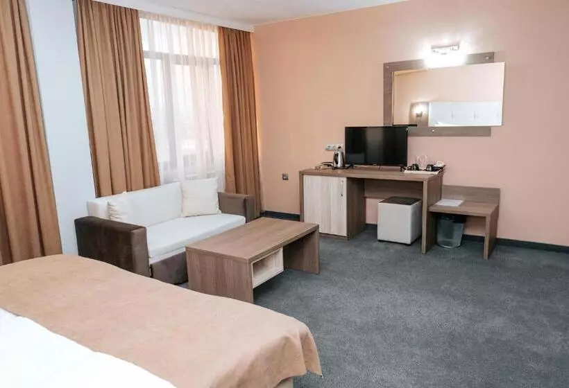 Hotelli Tundzha   Renovated!
