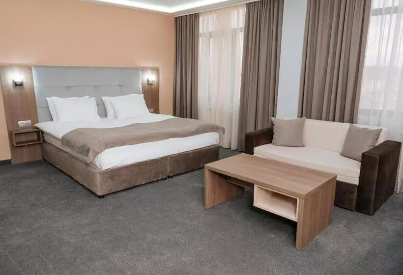 Hotelli Tundzha   Renovated!