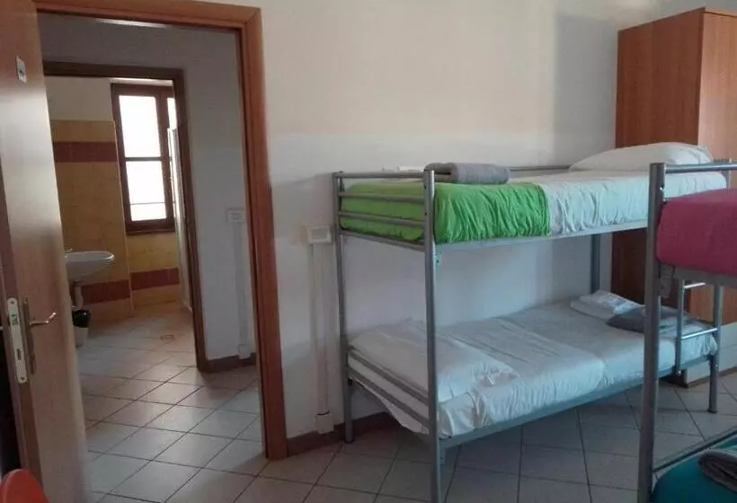 Albergo E Ostello Della Gioventù Biella Centro Storico