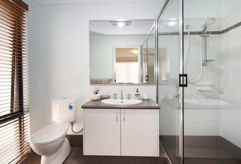 Baudins Of Busselton Bed And Breakfast Adults Only