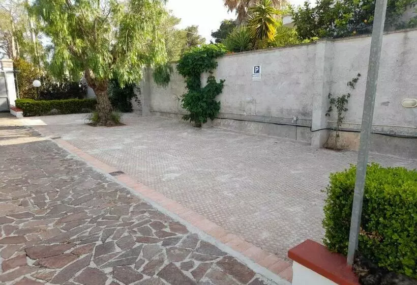 تختخواب و صبحانه Bed&breakfast L Oasi