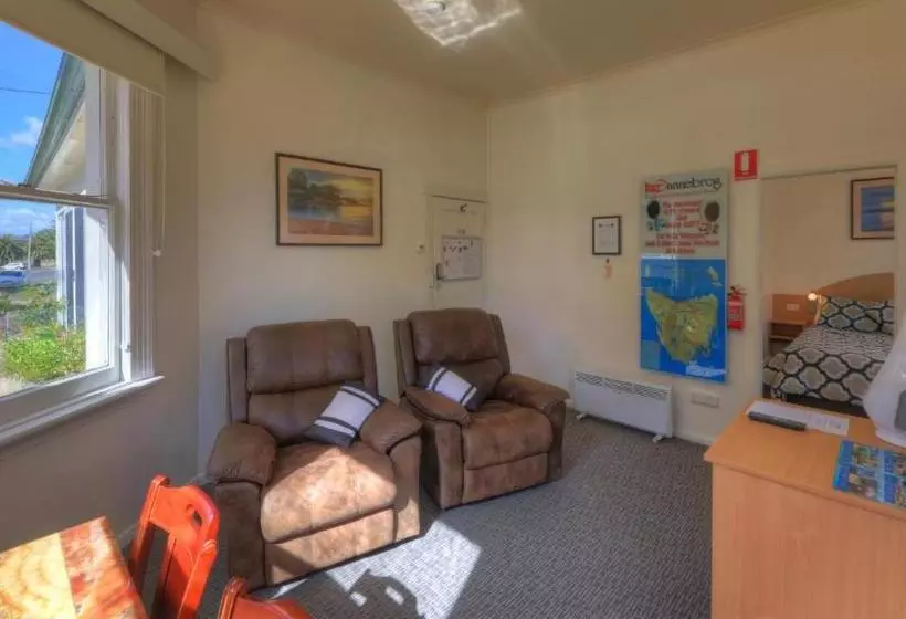 تختخواب و صبحانه Dannebrog Lodge