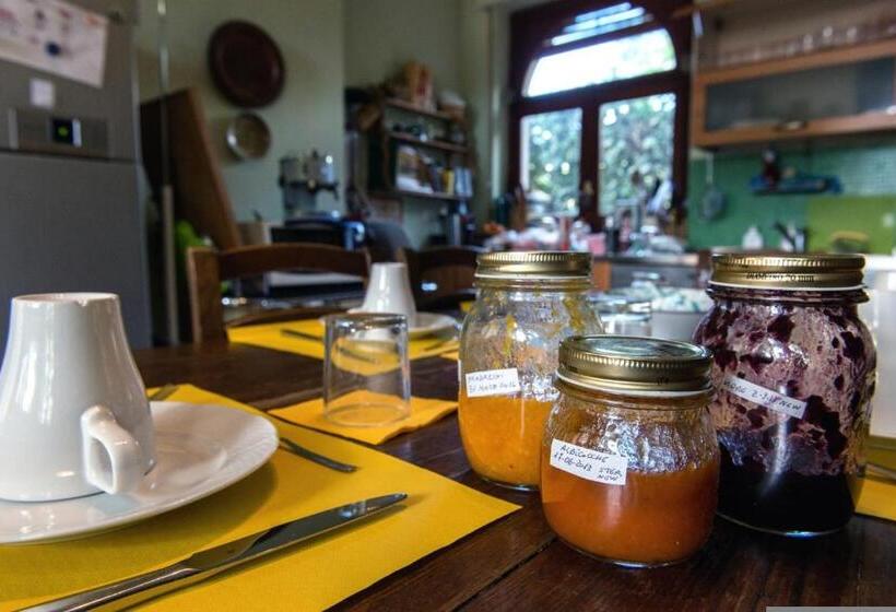 مبيت وإفطار Domus Verdiana