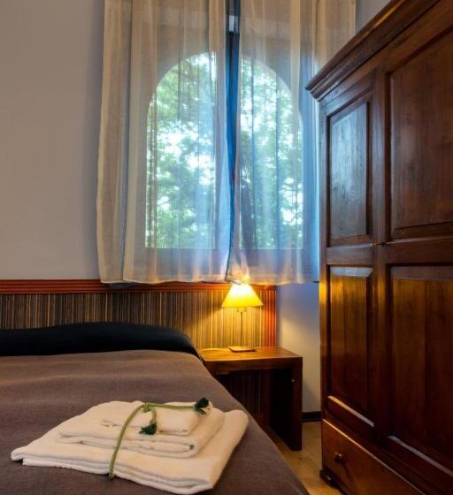 مبيت وإفطار Domus Verdiana