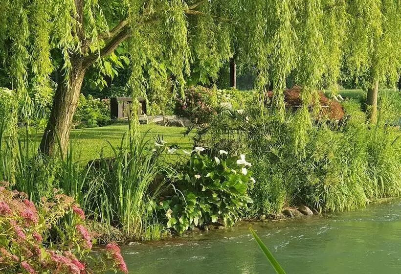 ベッドアンドブレックファースト La Finestra Sul Fiume