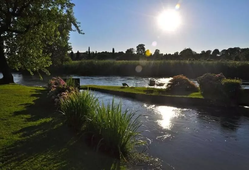ベッドアンドブレックファースト La Finestra Sul Fiume