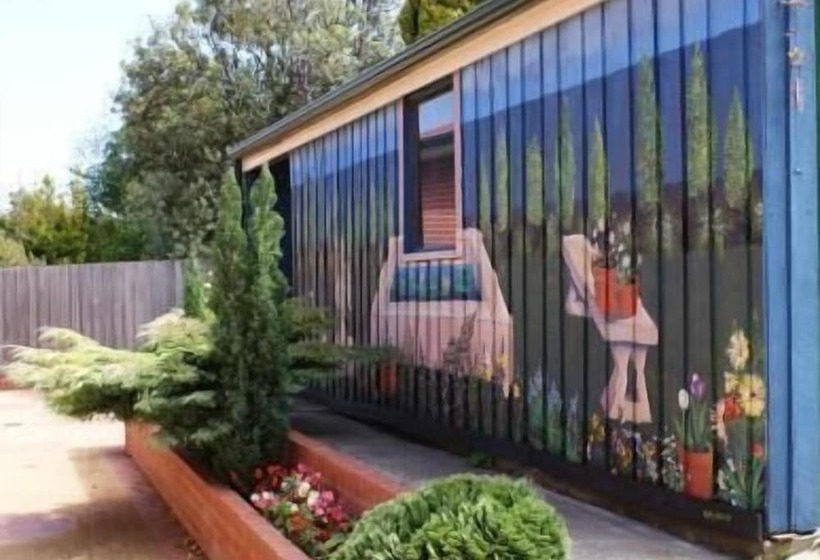 住宿加早餐  Orana House