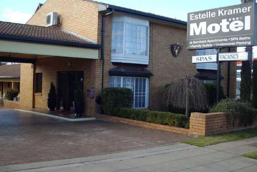 Estelle Kramer Motel