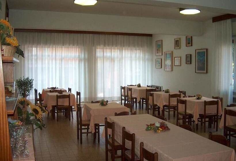 בית מלון כפרי Albergo Da Mario