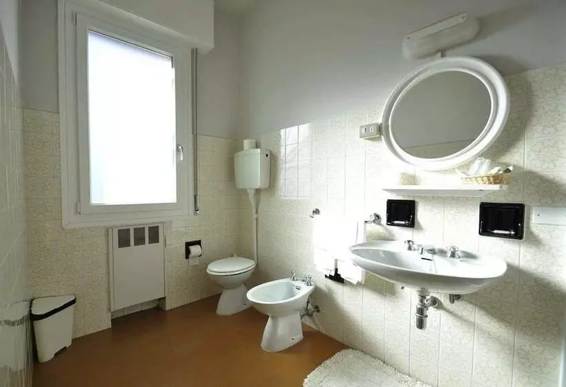 Hotelli Albergo Da Mario