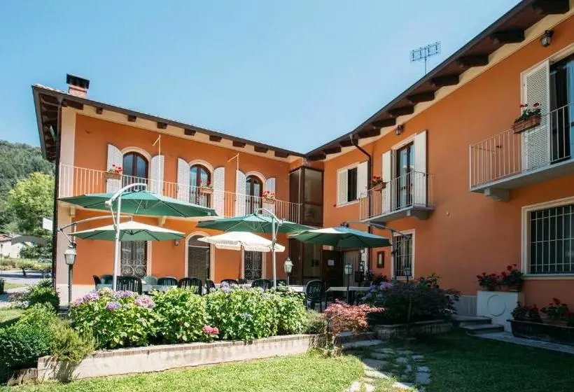 ホテル Albergo Dei Pescatori