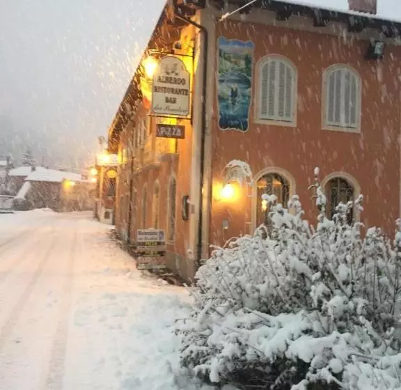ホテル Albergo Dei Pescatori