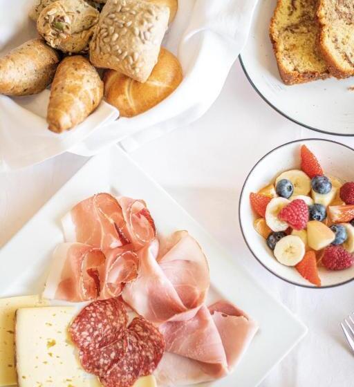 Отель Gasthof Teiser Stern