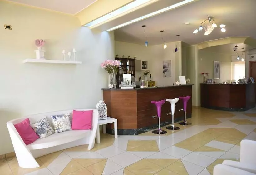 هتل La Villa