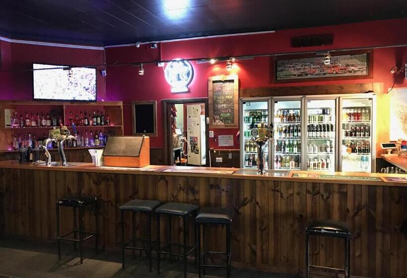 The Wharf Hotel Wynyard